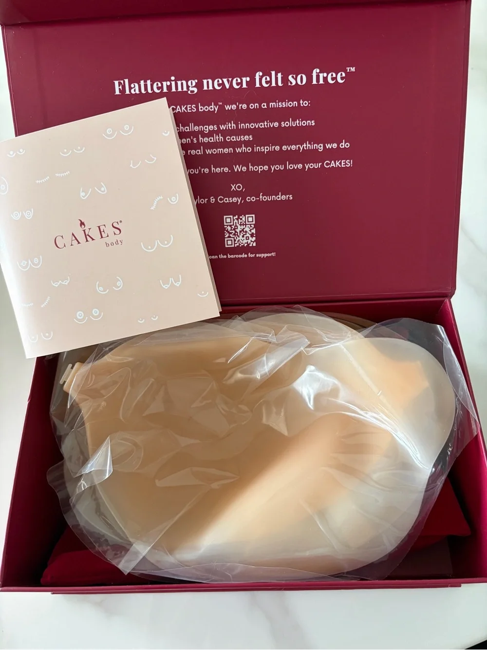 CAKES Body Cleavage Bra Honey XL New Unused w/ Box